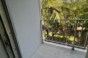 1805 Sans Souci Blvd, North Miami, FL 33181 - Photo 5