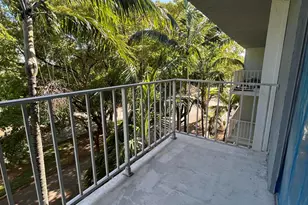 1805 Sans Souci Blvd, North Miami, FL 33181 - Photo 3