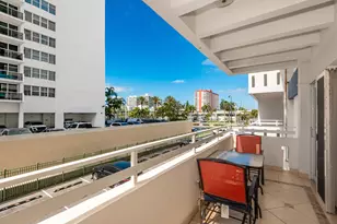 2076 S Ocean Dr, Hallandale Beach, FL 33009 - Photo 17
