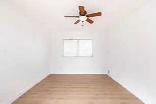 426 NE 7th Ave, Delray Beach, FL 33483 - Photo 13
