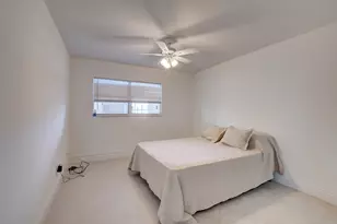 468 Saxony Way, Delray Beach, FL 33446 - Photo 9