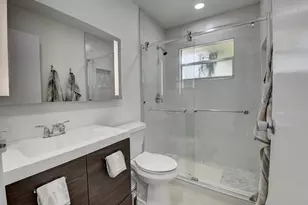 468 Saxony Way, Delray Beach, FL 33446 - Photo 5