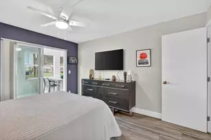 360 Flanders Dr, Delray Beach, FL 33484 - Photo 15