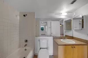 2809 N Course Dr, Pompano Beach, FL 33069 - Photo 21