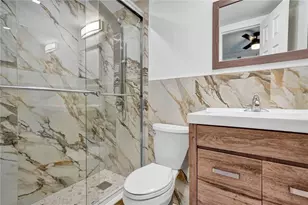 3051 S Palm Aire Dr, Pompano Beach, FL 33069 - Photo 9