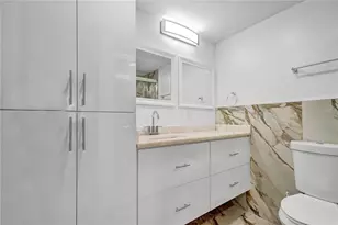 3051 S Palm Aire Dr, Pompano Beach, FL 33069 - Photo 7