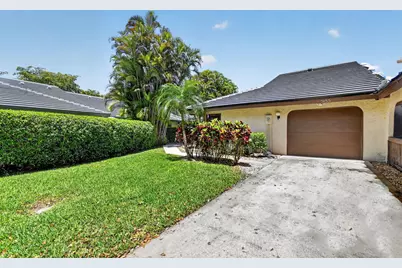5155 Pine Drive, Boynton Beach, FL 33437 - Photo 3