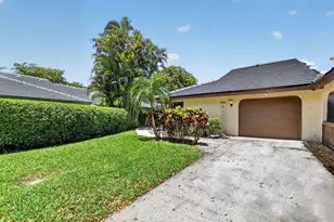 5155 Pine Dr, Boynton Beach, FL 33437 - Photo 3