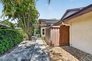 5155 Pine Dr, Boynton Beach, FL 33437 - Photo 5