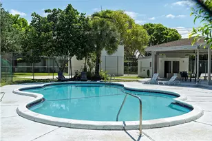 1177 NW 98th Terrace, Pembroke Pines, FL 33024 - Photo 35