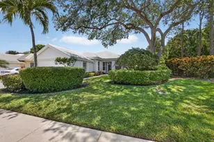 8773 Wakefield Dr, Palm Beach Gardens, FL 33410 - Photo 3
