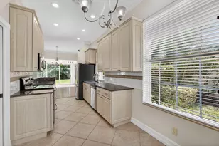 8773 Wakefield Dr, Palm Beach Gardens, FL 33410 - Photo 25