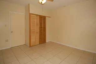 971 SW 83rd Ave, North Lauderdale, FL 33068 - Photo 13