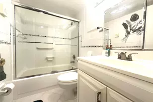 2004 Harwood C, Deerfield Beach, FL 33442 - Photo 13