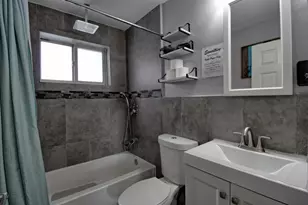 1324 N 24th Ave, Hollywood, FL 33020 - Photo 15