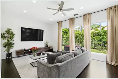 101 Mill Pond Lane, Royal Palm Beach, FL 33411 - Photo 5