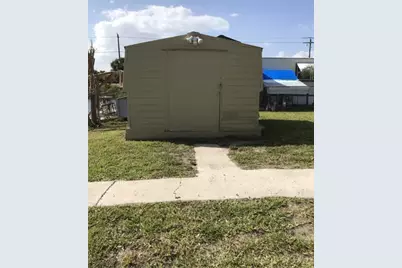 1038 8th Street, Okeechobee, FL 34974 - Photo 17