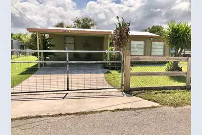 1038 8th Street, Okeechobee, FL 34974 - Photo 1