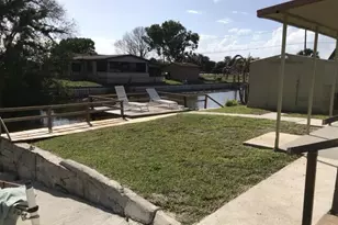 1038 8th St, Okeechobee, FL 34974 - Photo 13