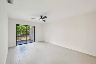 166 Sparrow Dr, Royal Palm Beach, FL 33411 - Photo 15