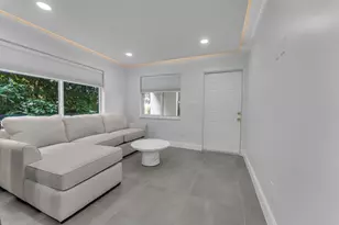 381 SE 15th Ave, Deerfield Beach, FL 33441 - Photo 11
