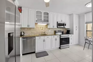 7129 Promenade Dr, Boca Raton, FL 33433 - Photo 17