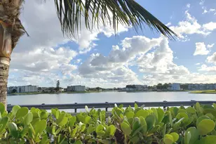 1010 Wolverton E, Boca Raton, FL 33434 - Photo 21