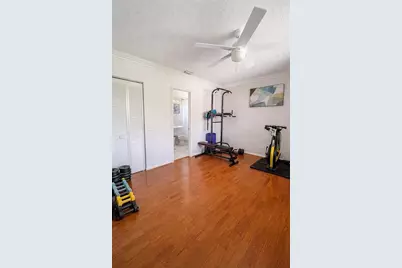 131 Cameron Court, Weston, FL 33326 - Photo 17