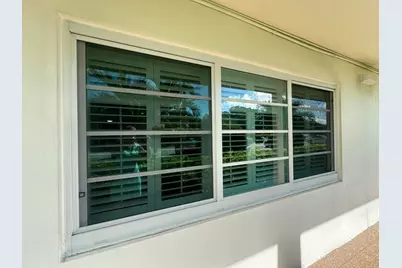 1092 Newport S, Deerfield Beach, FL 33442 - Photo 21