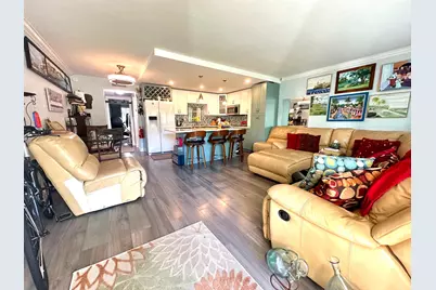 1092 Newport S, Deerfield Beach, FL 33442 - Photo 3