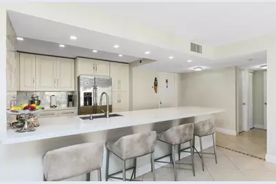 1147 Hillsboro Mile #803, Hillsboro Beach, FL 33062 - Photo 3