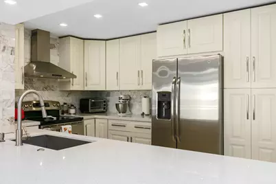 1147 Hillsboro Mile #803, Hillsboro Beach, FL 33062 - Photo 5