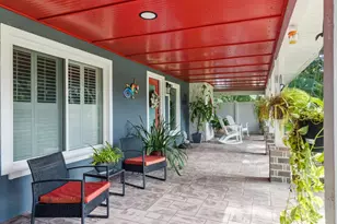 1950 Foxhollow Dr E, Auburndale, FL 33823 - Photo 5