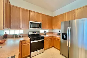 137 Canterbury Pl, Royal Palm Beach, FL 33414 - Photo 7