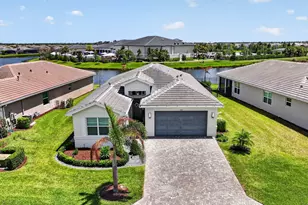 11869 SW Poseidon Way, Port Saint Lucie, FL 34987 - Photo 3