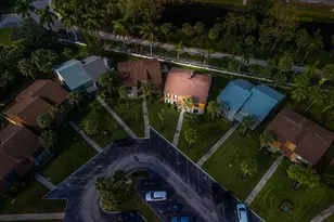 310 Sandtree Dr, Palm Beach Gardens, FL 33403 - Photo 39