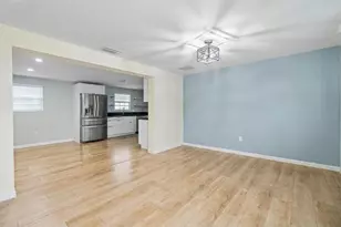 353 E Lakewood Rd, West Palm Beach, FL 33405 - Photo 7