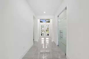 17094 Rainbow Fls Trl, Boca Raton, FL 33496 - Photo 3