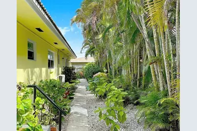 1125 NE 80th Street, Miami, FL 33138 - Photo 17