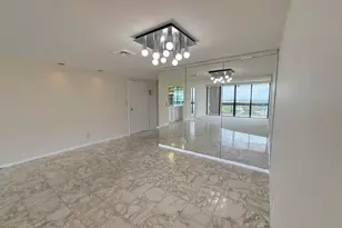 2000 Presidential Way, West Palm Beach, FL 33401 - Photo 11