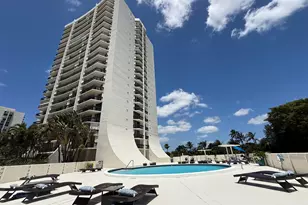 2000 Presidential Way, West Palm Beach, FL 33401 - Photo 3
