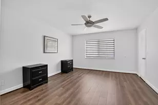 21911 Cypress Dr, Boca Raton, FL 33433 - Photo 15