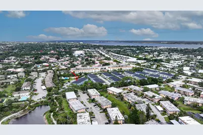 1887 SE Ocean Cove Way, Stuart, FL 34996 - Photo 45