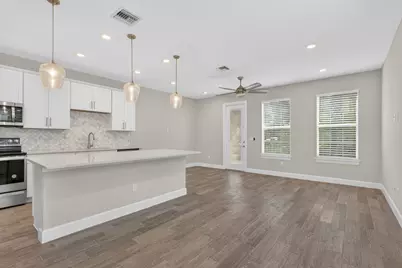 1887 SE Ocean Cove Way, Stuart, FL 34996 - Photo 9