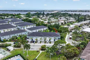 1887 SE Ocean Cove Way, Stuart, FL 34996 - Photo 41