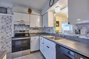 7708 Margate Blvd, Margate, FL 33063 - Photo 9