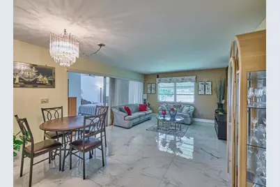 7708 Margate Boulevard #10-3, Margate, FL 33063 - Photo 21
