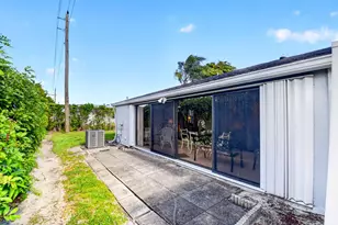 2641 Gately Dr W, West Palm Beach, FL 33415 - Photo 33