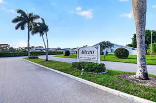 2641 Gately Dr W, West Palm Beach, FL 33415 - Photo 41