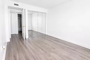9682 Fontainebleau Blvd, Miami, FL 33172 - Photo 11